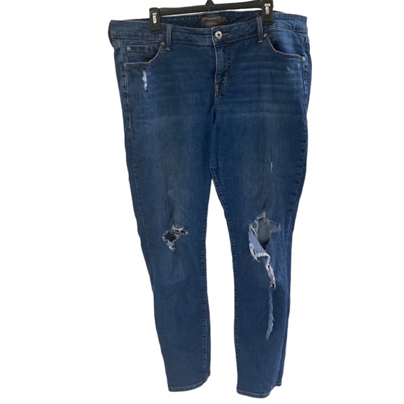 Torrid Brand Distressed Jeans - Picture 1 of 5